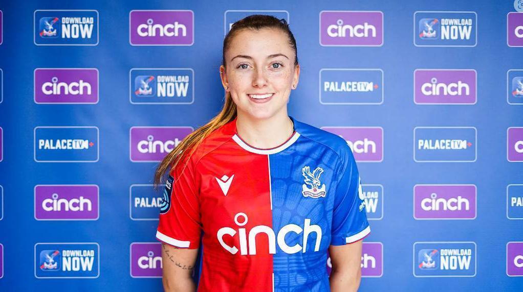 Abbie Larkin signs for Crystal Palace after short stay with Glasgow City