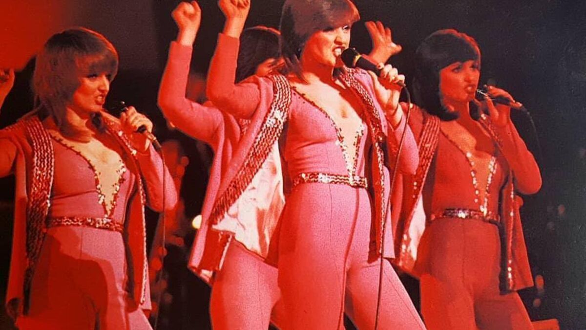 Ireland In 50 Albums, No 26: Making Waves, The Nolans (1980) - Vimarsana News