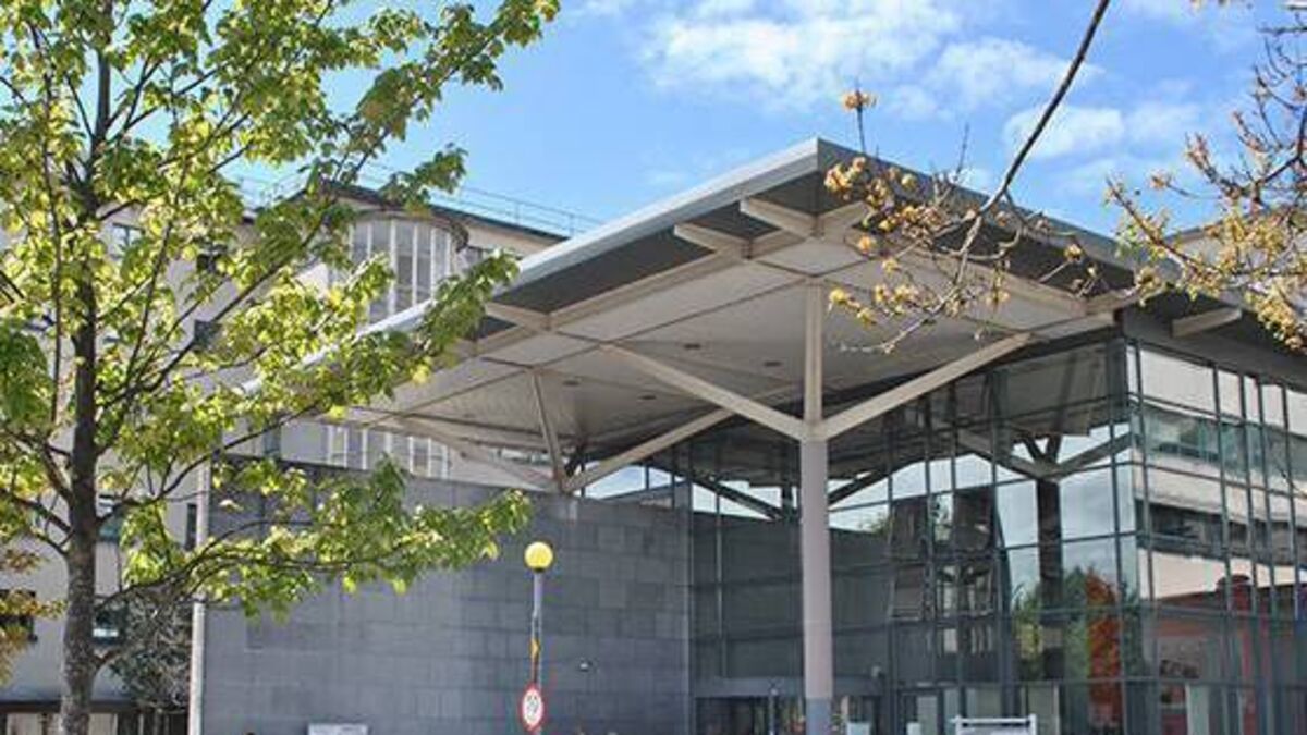 Galway hospital accepts failings in care of mother, 49, who died of breast cancer - Vimarsana News