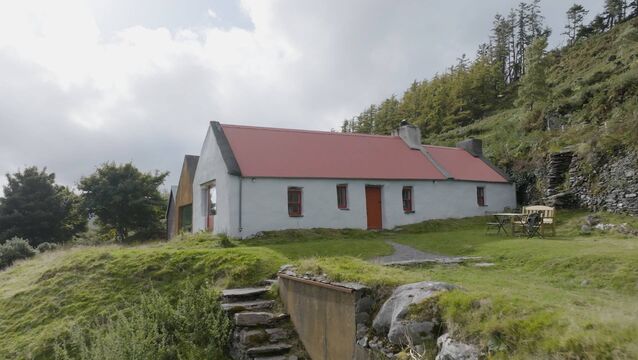 <p>Lost Cottage in County Kerry.</p>