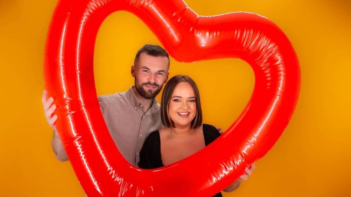 First Dates Ireland review: Plot twists galore in eventful episode - Vimarsana News