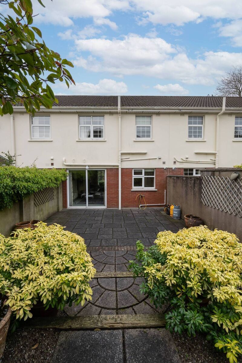 Rear view of 12 Drumcora Mews