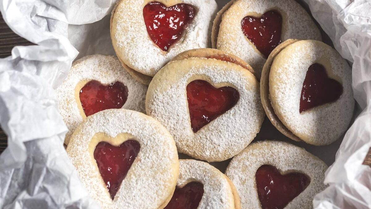 Valentine's Day Love-Heart Cookies