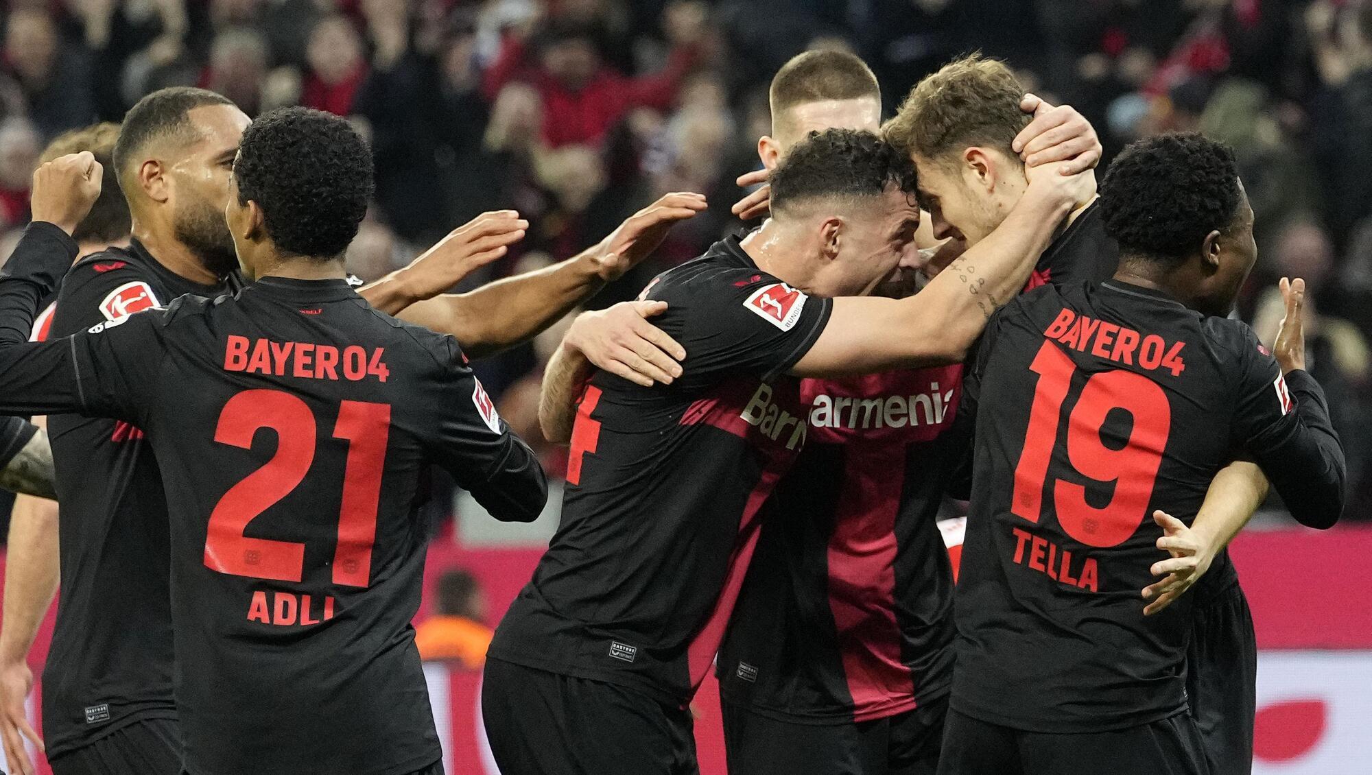 Alonso and Leverkusen sweep past Bayern to extend Bundesliga lead
