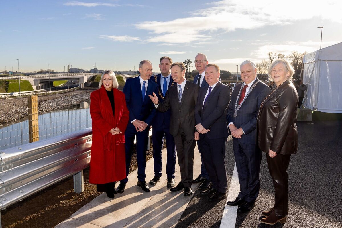 Valerie O'Sullivan, CEO Cork County Council; Tánaiste Micheál Martin; Lord Mayor of Cork, Cllr Kieran McCarthy; Peter Walsh, CEO Transport Infrastructure Ireland; Minister for Enterprise, Trade &amp; Employment, Simon Coveney TD; Minister for Finance, Michael McGrath; Mayor of the County of Cork, Cllr Frank O'Flynn and Ann Doherty, CEO Cork City Council, at the official opening of the Dunkettle Interchange Upgrade Scheme. Picture: Michael O'Sullivan /OSM PHOTO