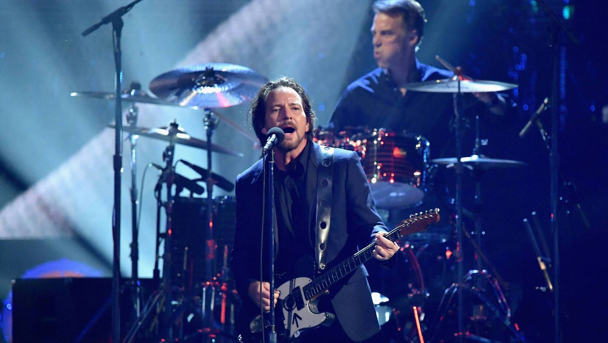 Pearl Jam set to play Irish gig as part of summer world tour