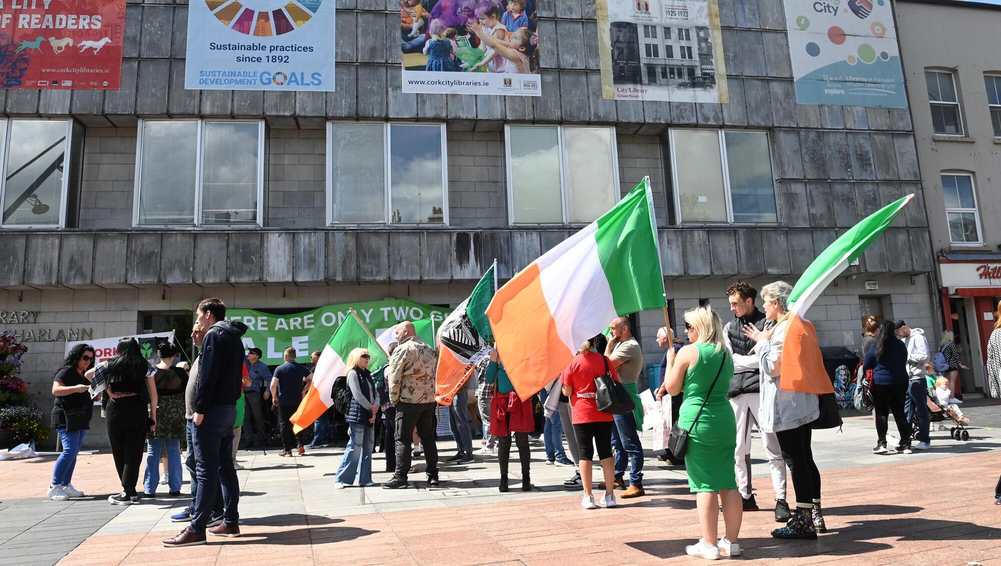 Libraries told to consider ways for employees to escape aggressive right-wing protests