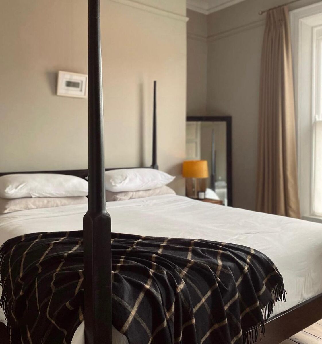 Kate O'Driscoll's bed styling. Picture: Kate O'Driscoll @victorianrathmines
