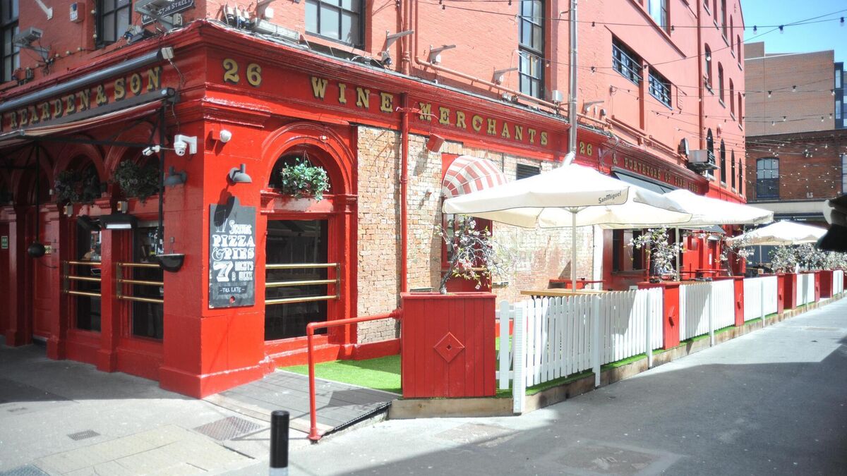 Rearden's Bar refused planning to retain outdoor seating - Vimarsana News
