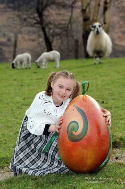 Six year old Lauren Tanner from Lauragh pictured with a mighty, two-stone hand made chocolate Easter egg created by Master French Chocolatier Benoit Lorge of Bonane, Kenmare.