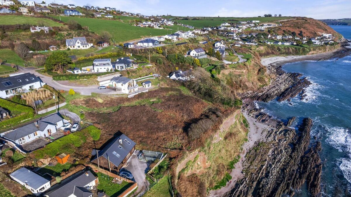 Get your front row seats for coastal Cork's two €1.65m cliffhangers - Vimarsana News