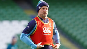 <p>Ireland's assstnat coach Mike Catt during a training session at the Aviva Stadium.</p>