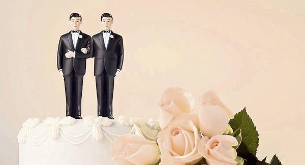 Gardaí: 'Not appropriate' for Garda to appear in Yes Equality photocall