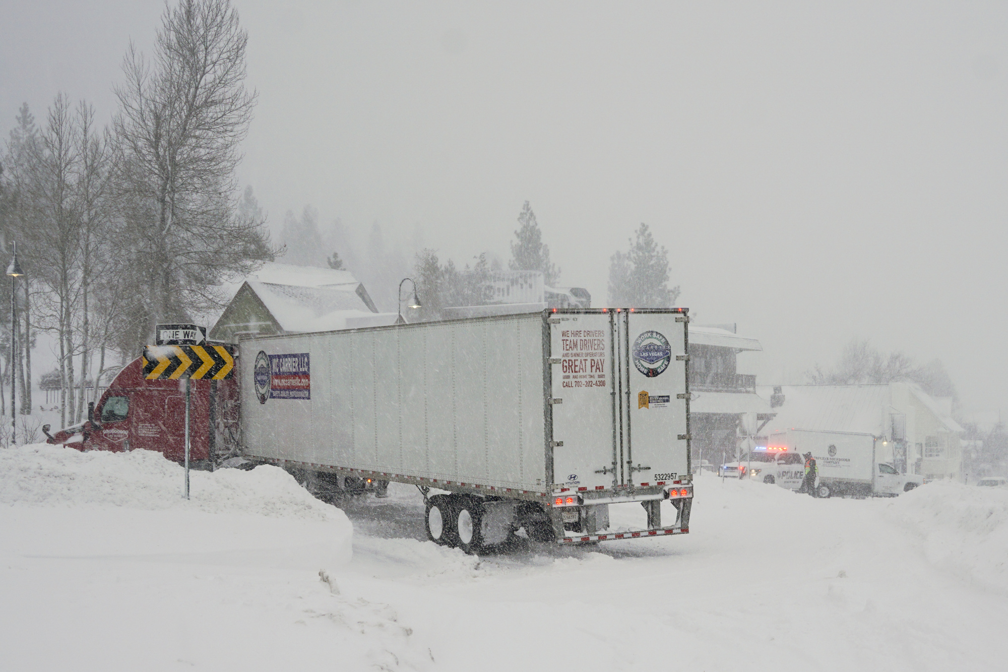 Blizzard leaves thousands of homes without power in California and Nevada