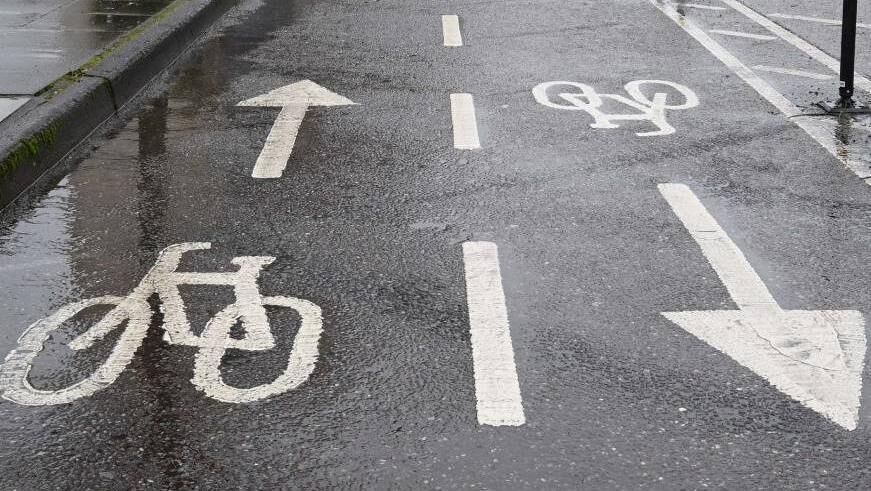 The survey found that walking, wheeling and cycling in the five city regions saved 160,000 tonnes of greenhouse gas emissions — equivalent to 2.2 million flights from Dublin to London. File picture: Denis Minihane