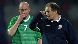 <p>OLD ACQUAINTANCES: Brian Kerr and Lee Carsley. Picture: ©INPHO/Andrew Paton</p>