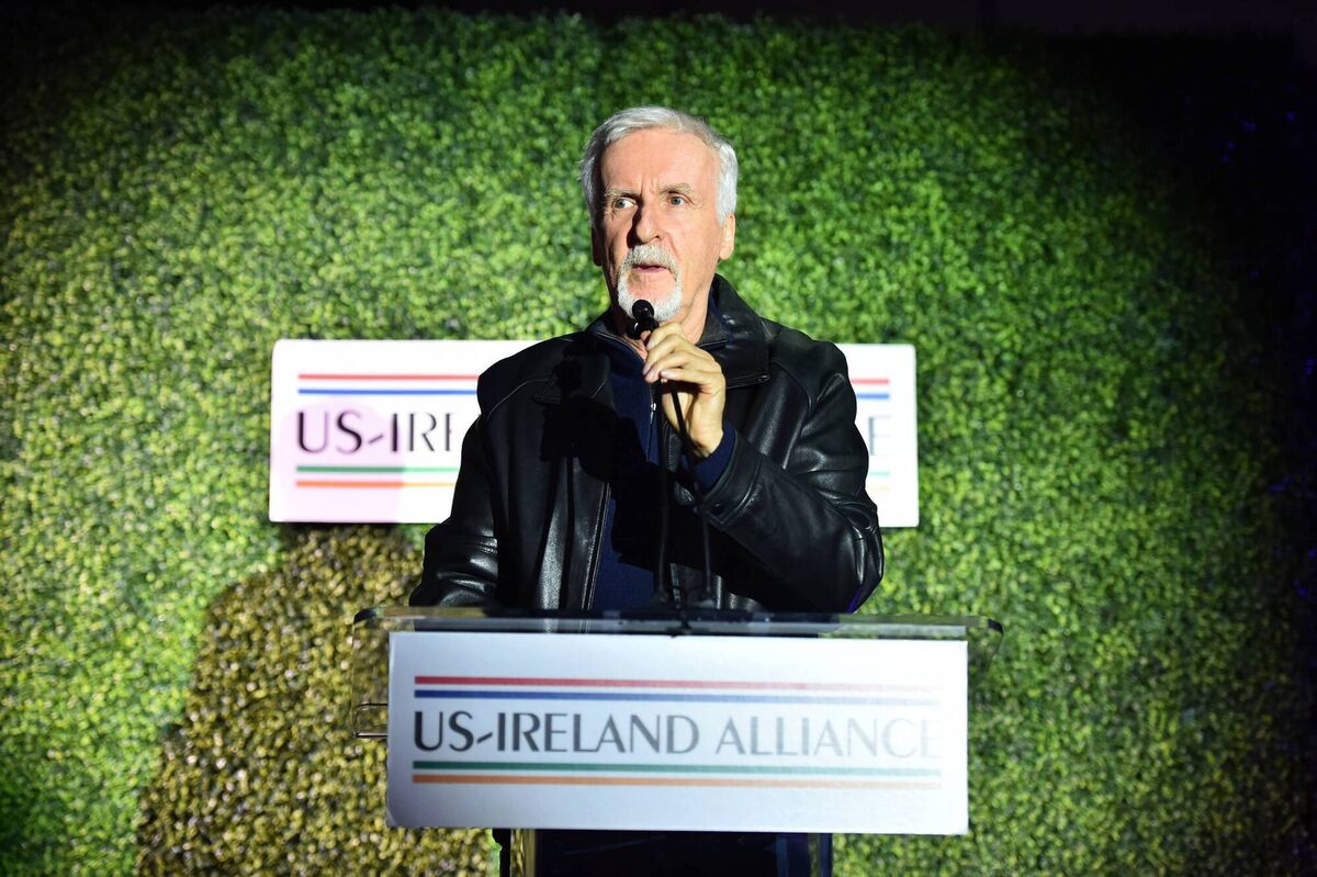 James Cameron presenting an award to Dubliner Richard Baneham at last night's Oscar Wilde Awards. Picture: Alberto E Rodriguez/Getty Images 