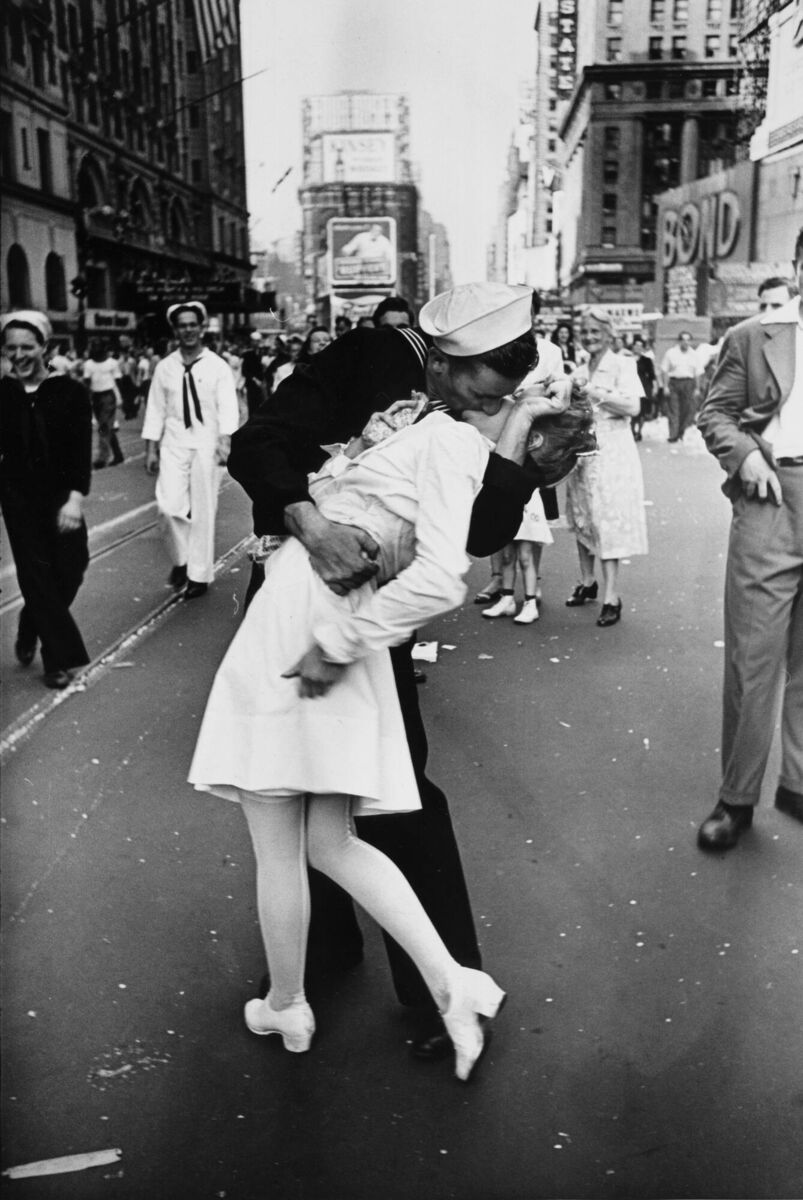 The iconic photo of George Mendonsa and Greta Friedman was taken on August 14, 1945.  Picture: Alfred Eisenstaedt/Pix Inc/Time&amp;Life Pictures/Getty Images