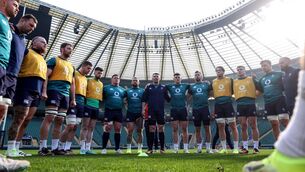 <p>AHEAD OF THE CURVE: The Irish squad complete their Captain's run at Twickenham on Friday.</p>