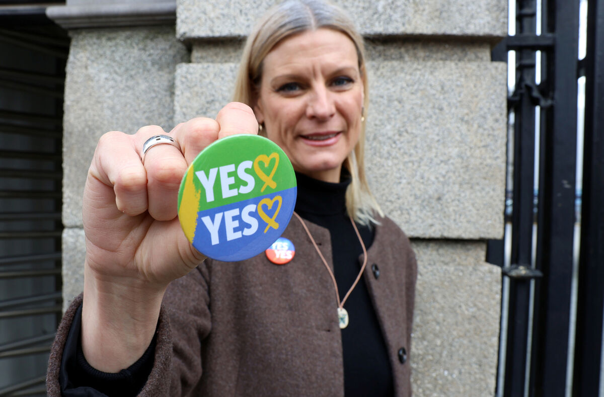 Pippa Hackett with a yes-yes badge. Picture: Jason Clarke Pippa Hackett with a yes-yes badge. Picture: Jason Clarke