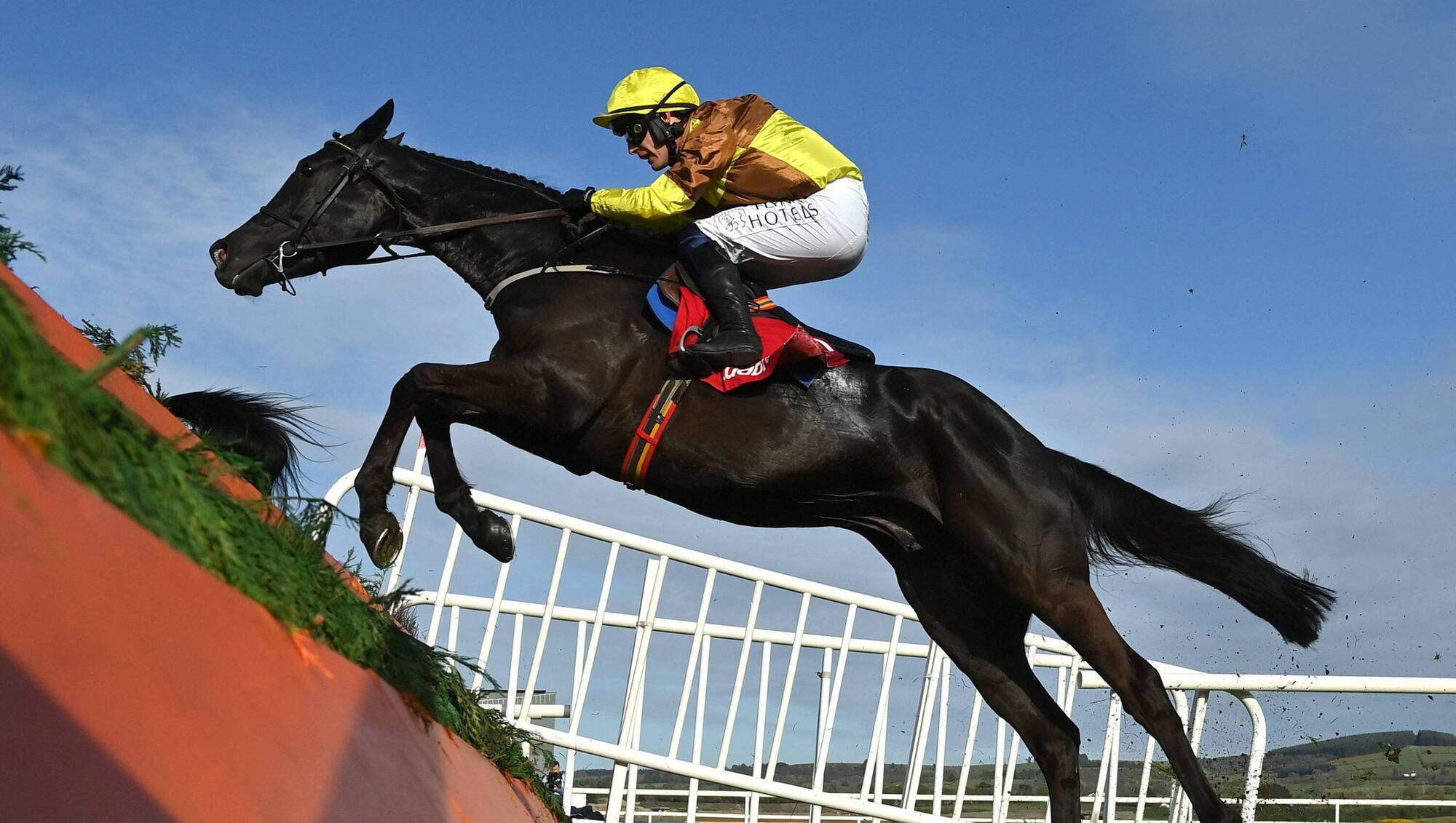 Pick or choose: eight intriguing Cheltenham Festival duels