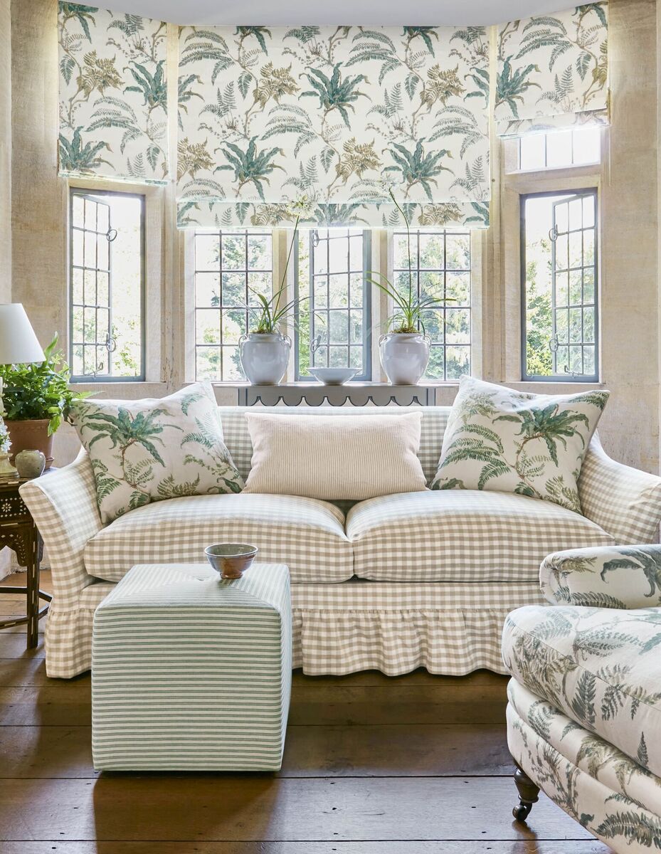  Colefax &amp; Fowler's Woodfern fabric.