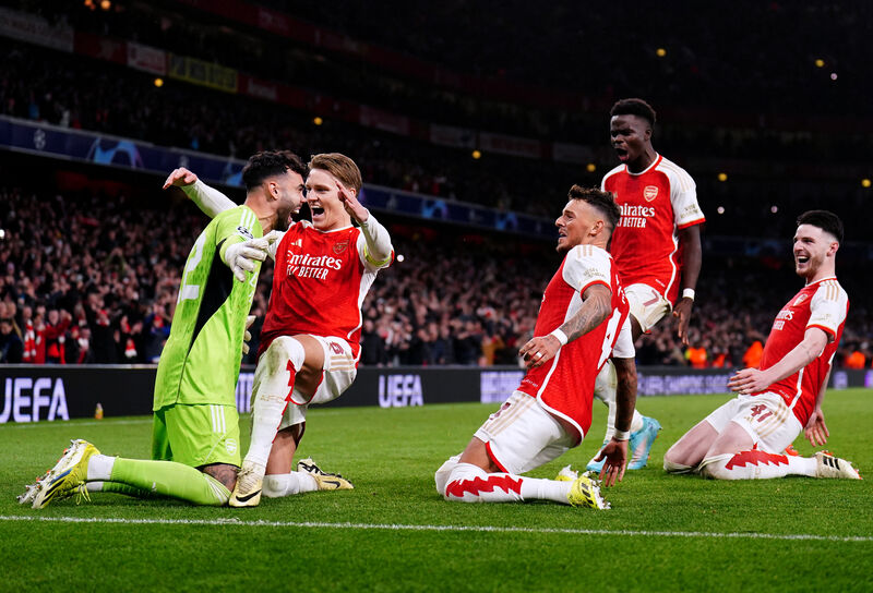 Arsenal's David Raya, Martin Odegaard, Ben White, Bukayo Saka and Declan Rice celebrate 