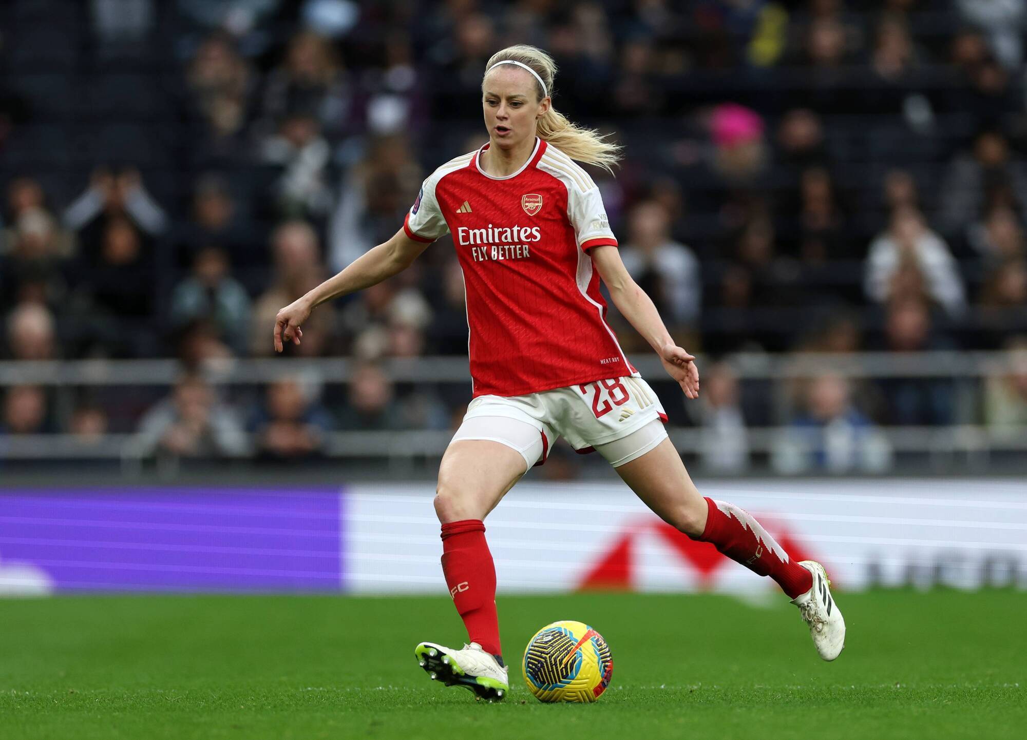 Watch: Arsenal and Sweden star Ilestedt announces pregnancy
