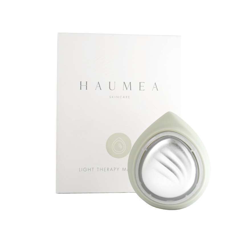 Haumea Light Therapy Device (€149.99, haumeaskincare.com)