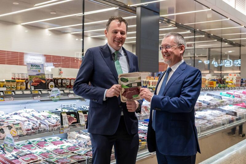 Agriculture Minister Charlie McConalogue and Bord Bia chief executive Jim O'Toole marking the placing of Irish Grass-Fed Beef on supermarket shelves in Milan, Italy.