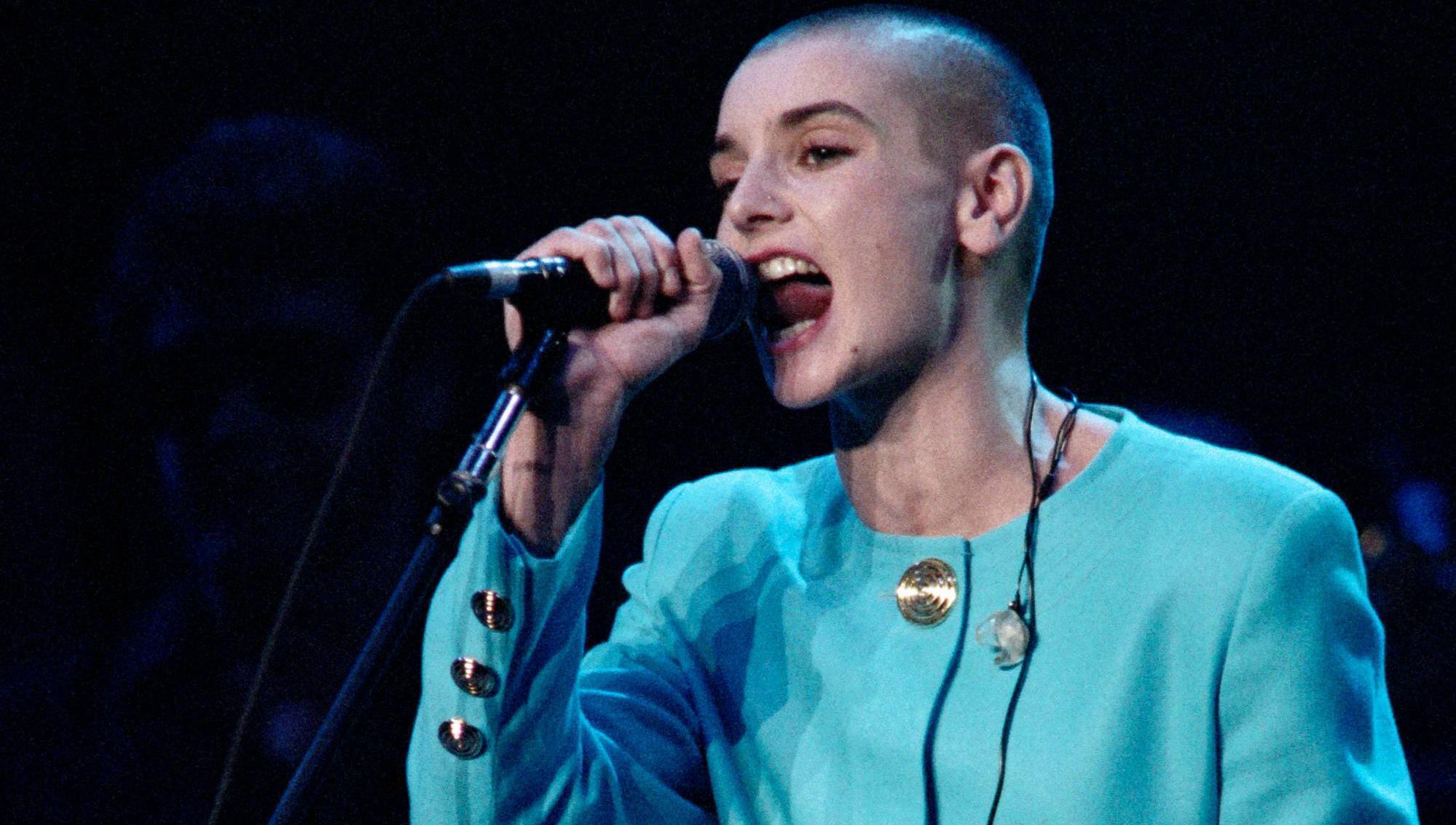 Watch: Sinéad O'Connor's daughter pays tribute to mother with performance in New York