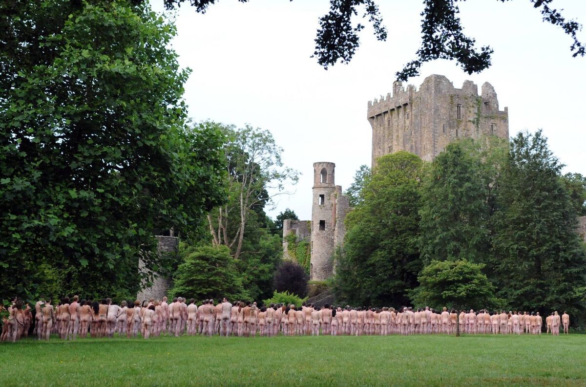 Over 1,000 people naked in the grounds of Blarney Castle during the Spencer Tunick installation in 2008. Picture: Eddie O'Hare Over 1,000 people naked in the grounds of Blarney Castle during the Spencer Tunick installation in 2008. Picture: Eddie O'Hare