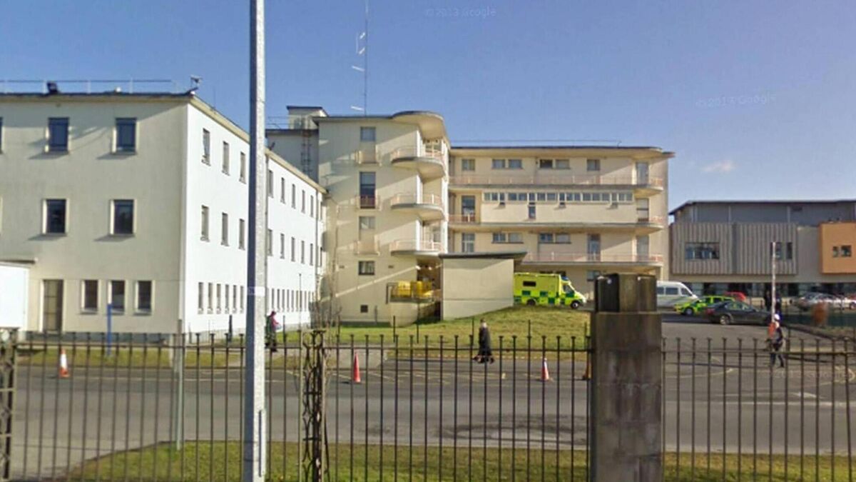 Daughter says father 'died with no dignity' after hospital fall - Vimarsana News