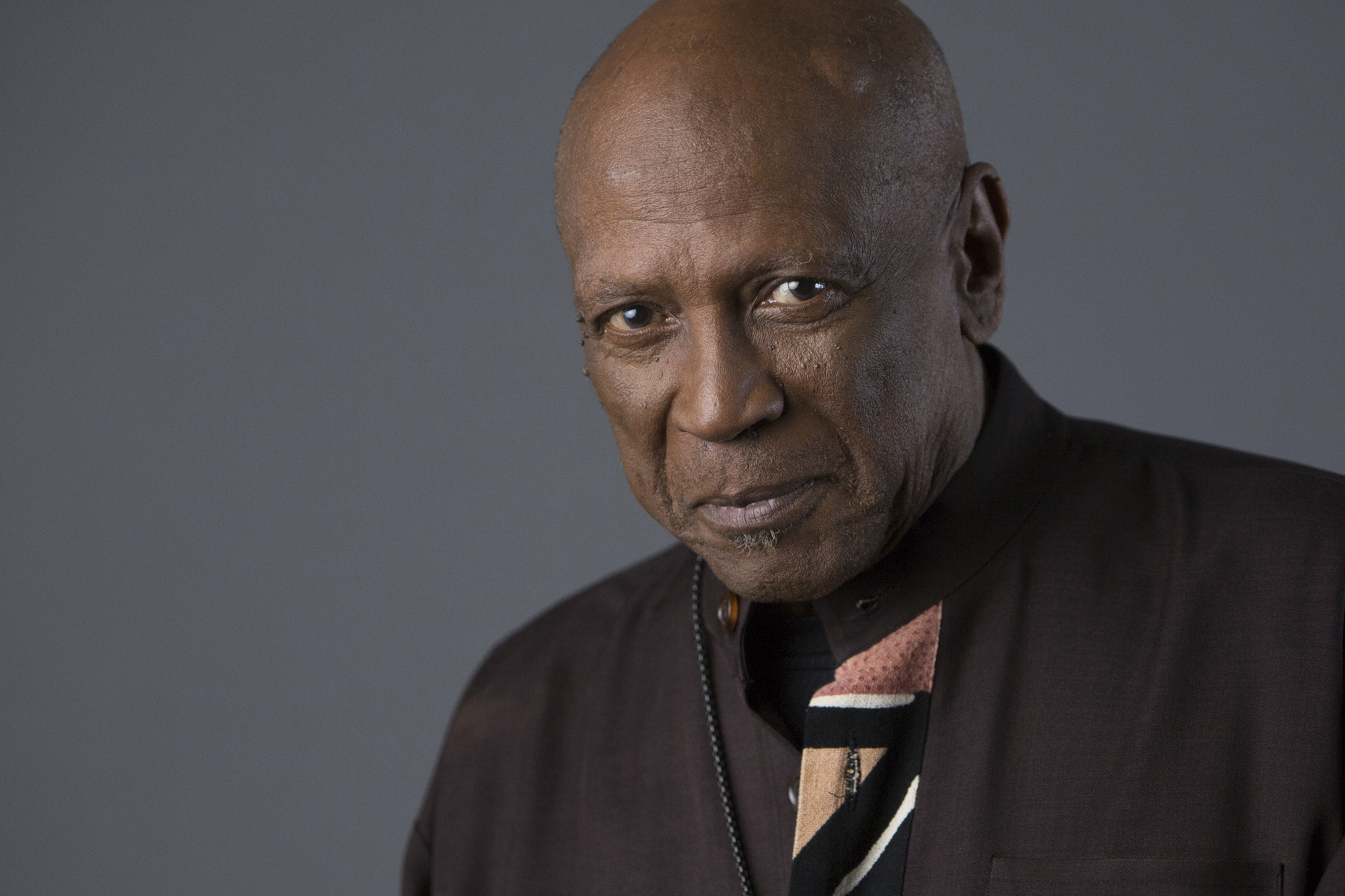 Louis Gossett Jr, first black man to win a supporting actor Oscar, dies aged 87