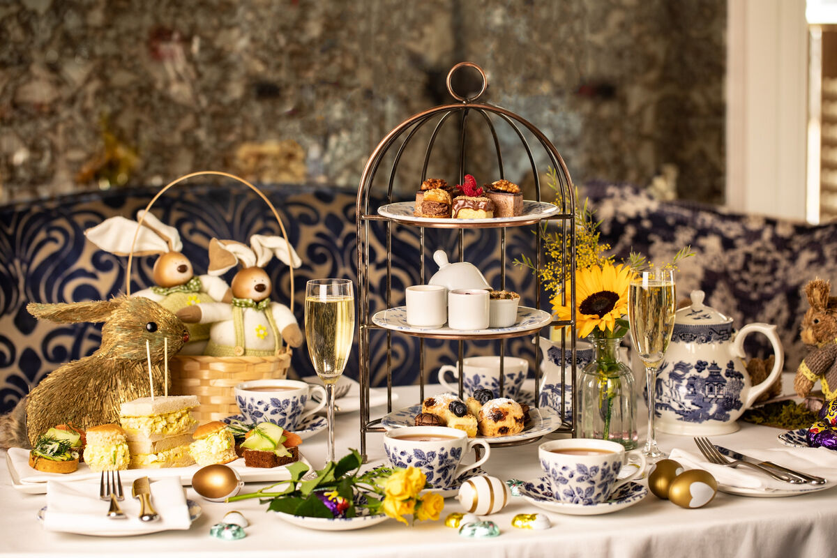 The Metropole Hotel's afternoon tea