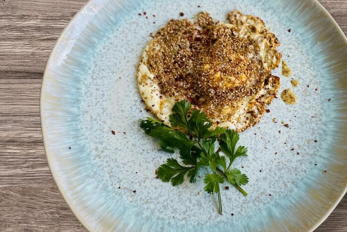 Sesame Fried Eggs