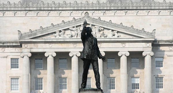 Cameron to join Kenny in Stormont talks