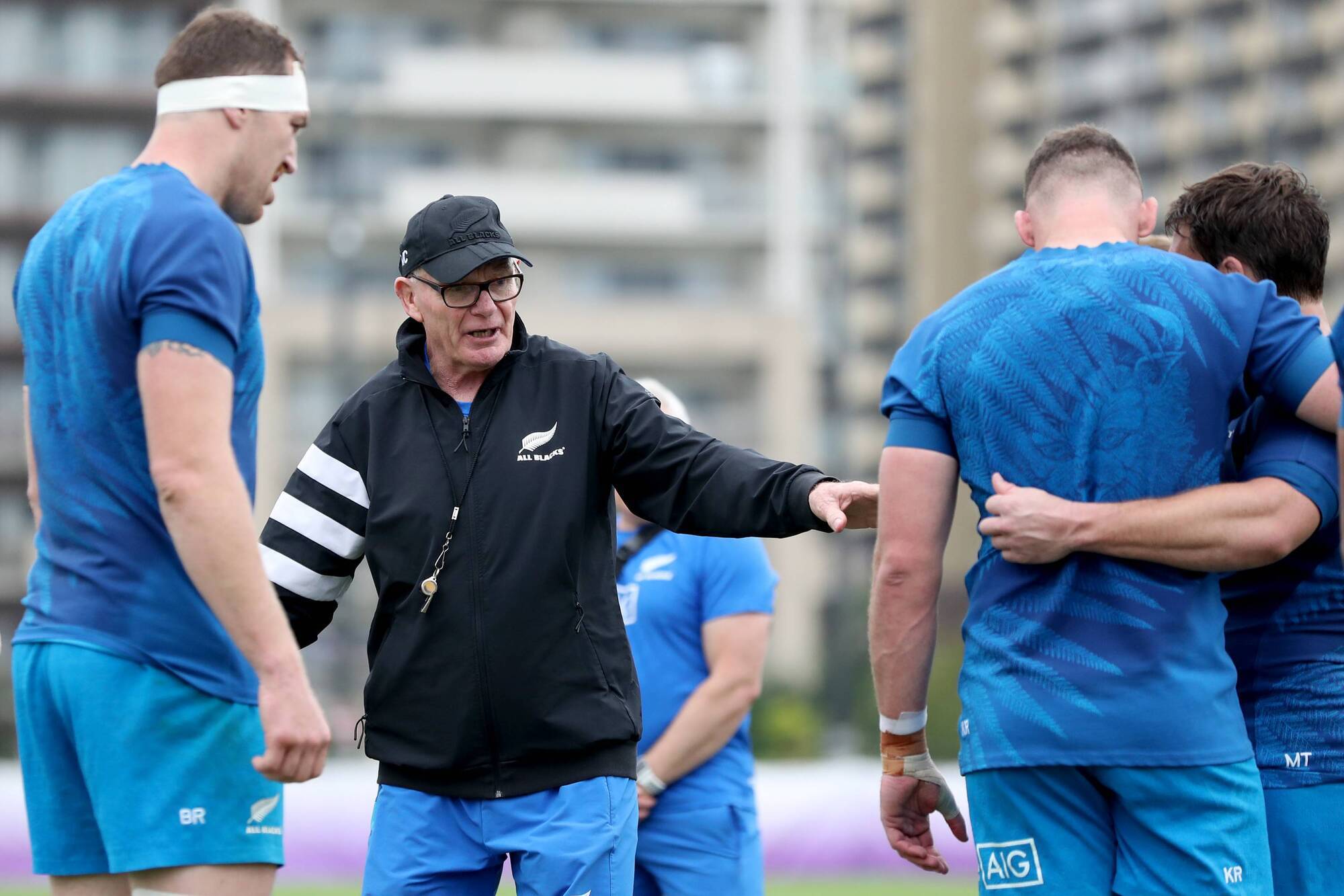 Wallabies hire former All Blacks scrum guru Mike Cron as assistant coach