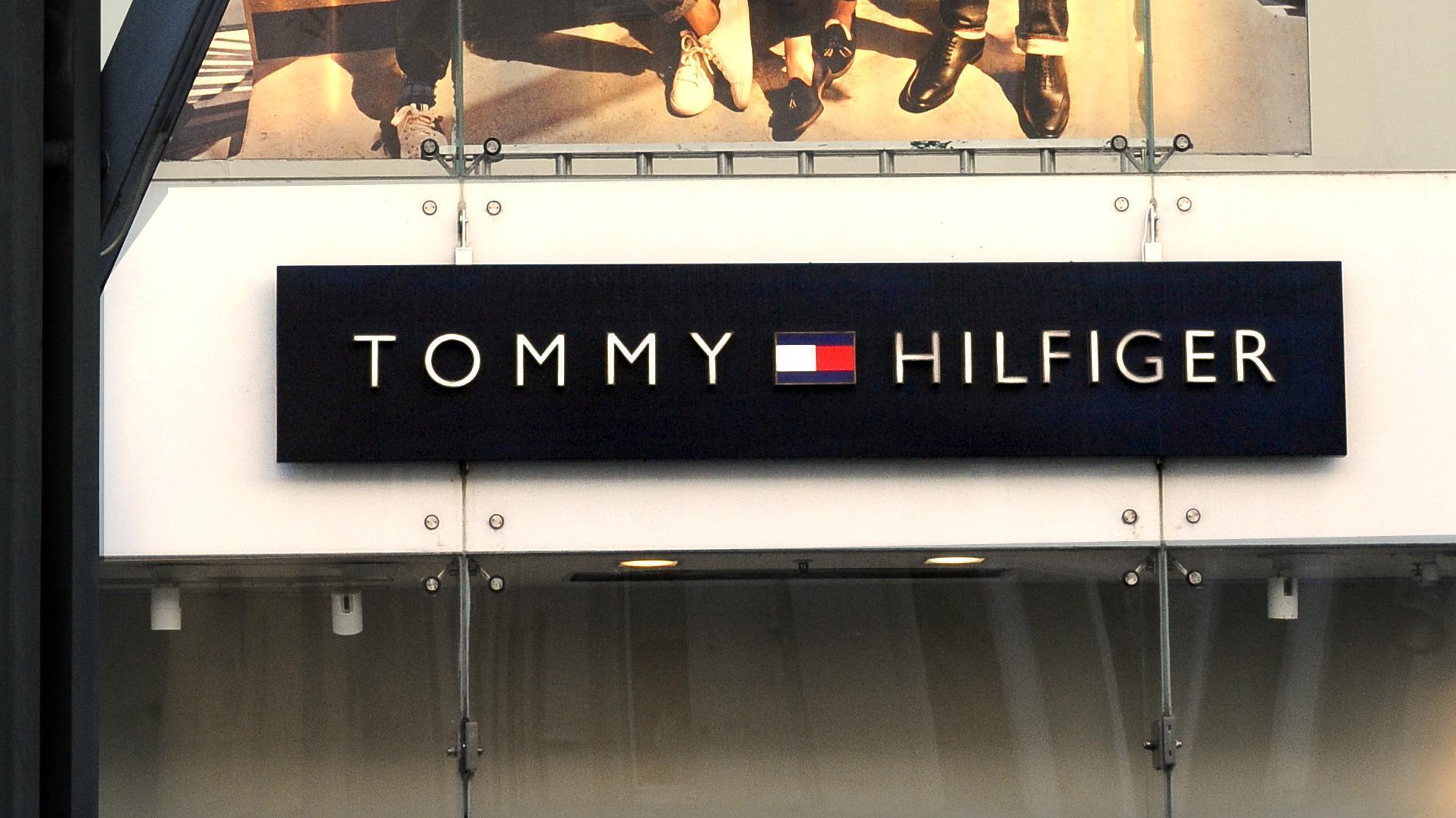 Tommy Hilfiger-owner PVH shares plummet after downbeat annual forecast