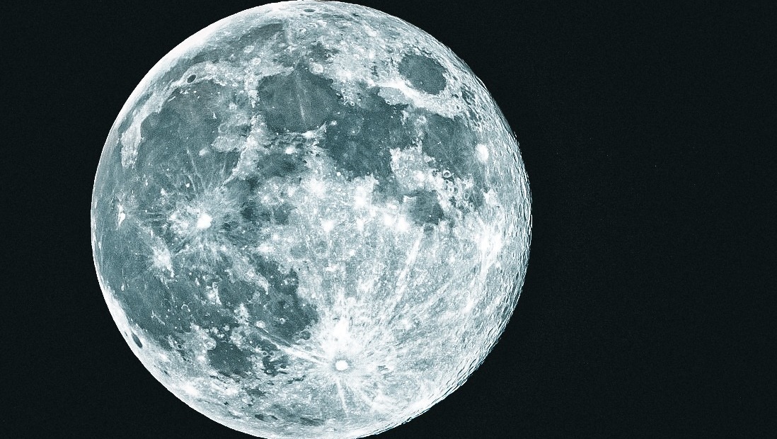 White House directs Nasa to create time standard for the moon