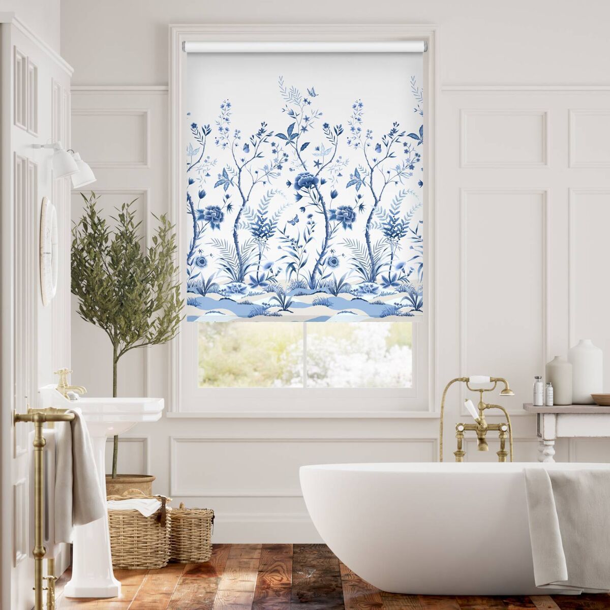 Chinoiserie China Blue (roller blinds from ā¬29), priced according to sizings, blinds2-Go.ie. Chinoiserie China Blue (roller blinds from ā¬29), priced according to sizings, blinds2-Go.ie.