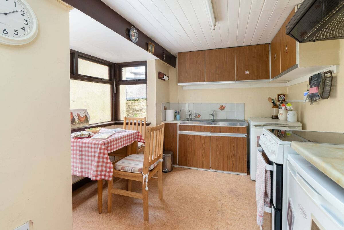 Kitchen with dining nook