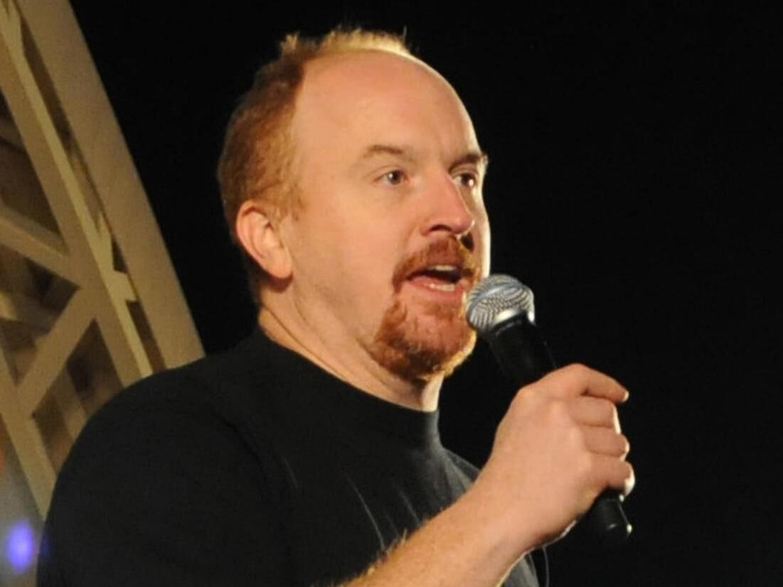  Louis CK.