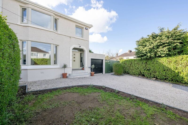 No 1 Beaumont Lawn No 1 Beaumont Lawn