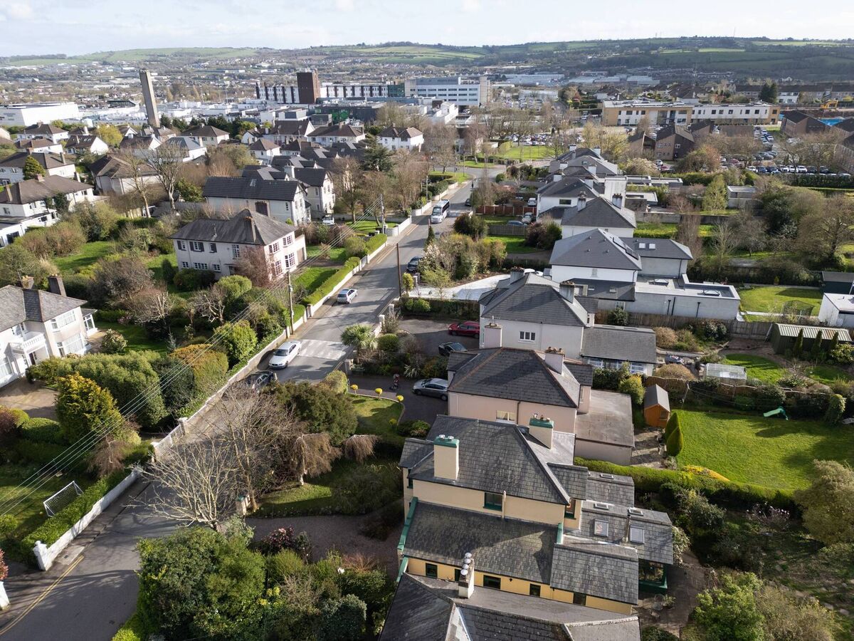 CUH in the background CUH in the background