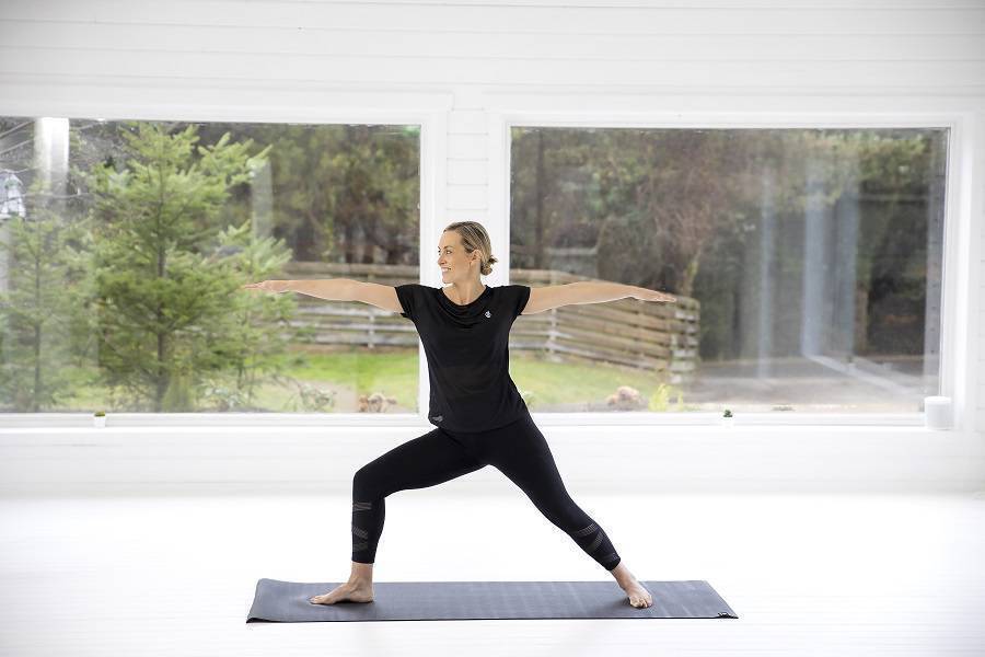 Kathryn Thomas: leading a Co Clare retreat