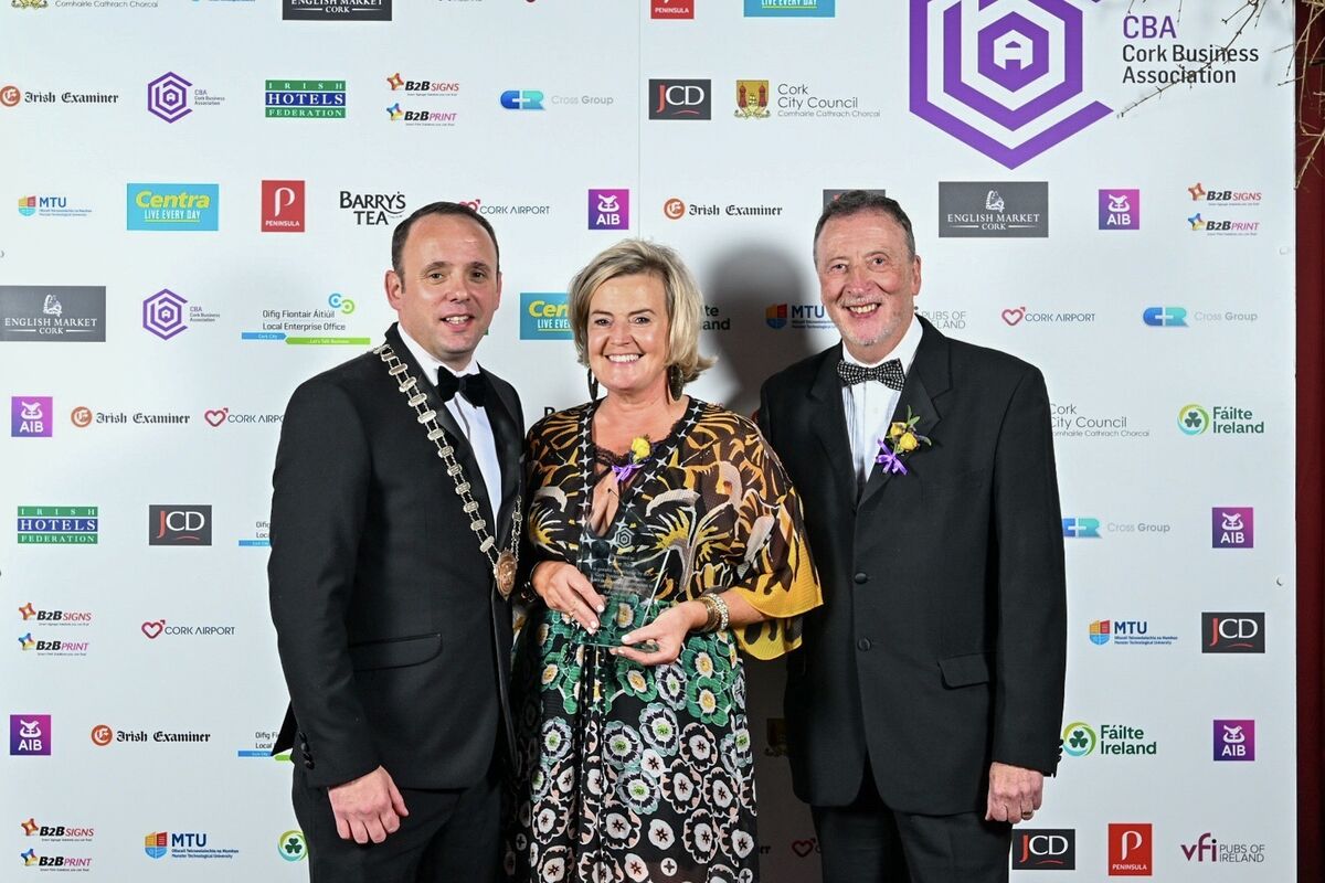 CBA President Aaron Mansworth and Lawrence Owens present a special acknowledgement to former Director and Board Chair Claire Nash in recognition of her outstanding contribution to the CBA over many decades at the CBA President’s Dinner and Cork Business of the Year Awards.  Corkbusness.ie Picture Chani Anderson