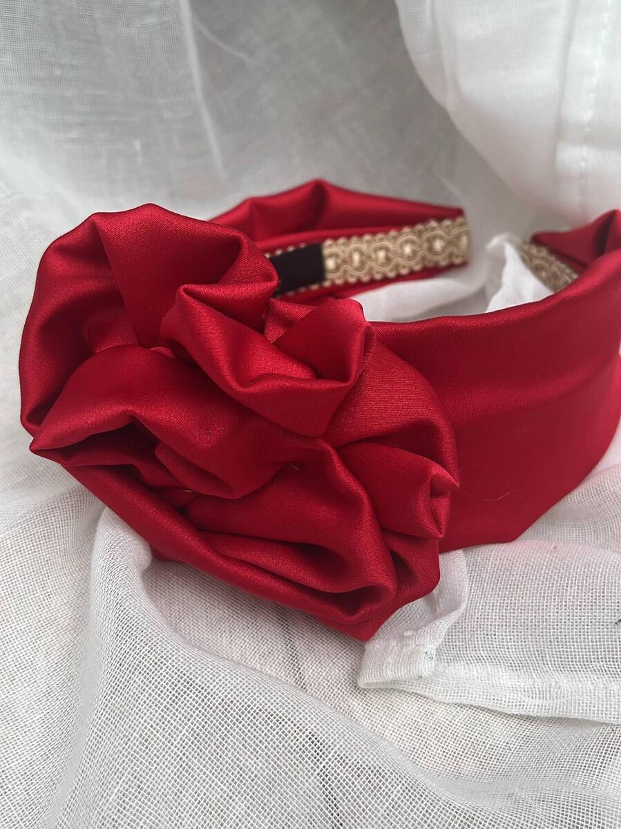 Rosebud Hairband, €89, Aoife Mullane Design Rosebud Hairband, €89, Aoife Mullane Design