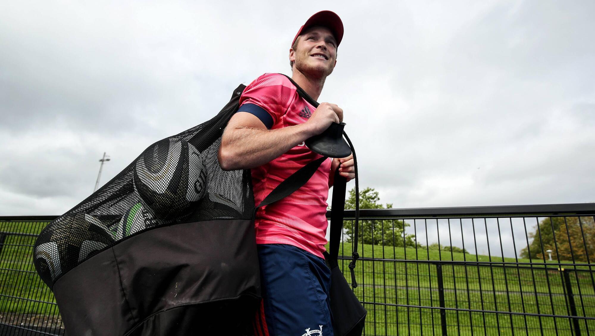 Former Munster star Tyler Bleyendaal to replace Andrew Goodman as Leinster coach