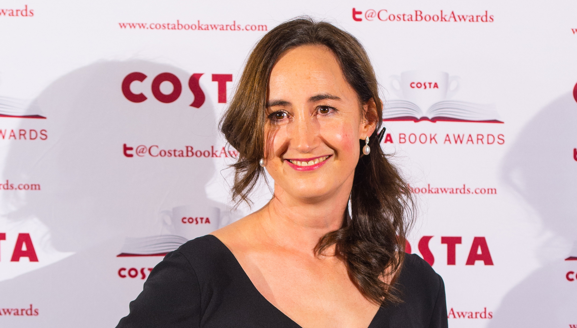 Shopaholic author Sophie Kinsella reveals 'aggressive' brain cancer diagnosis